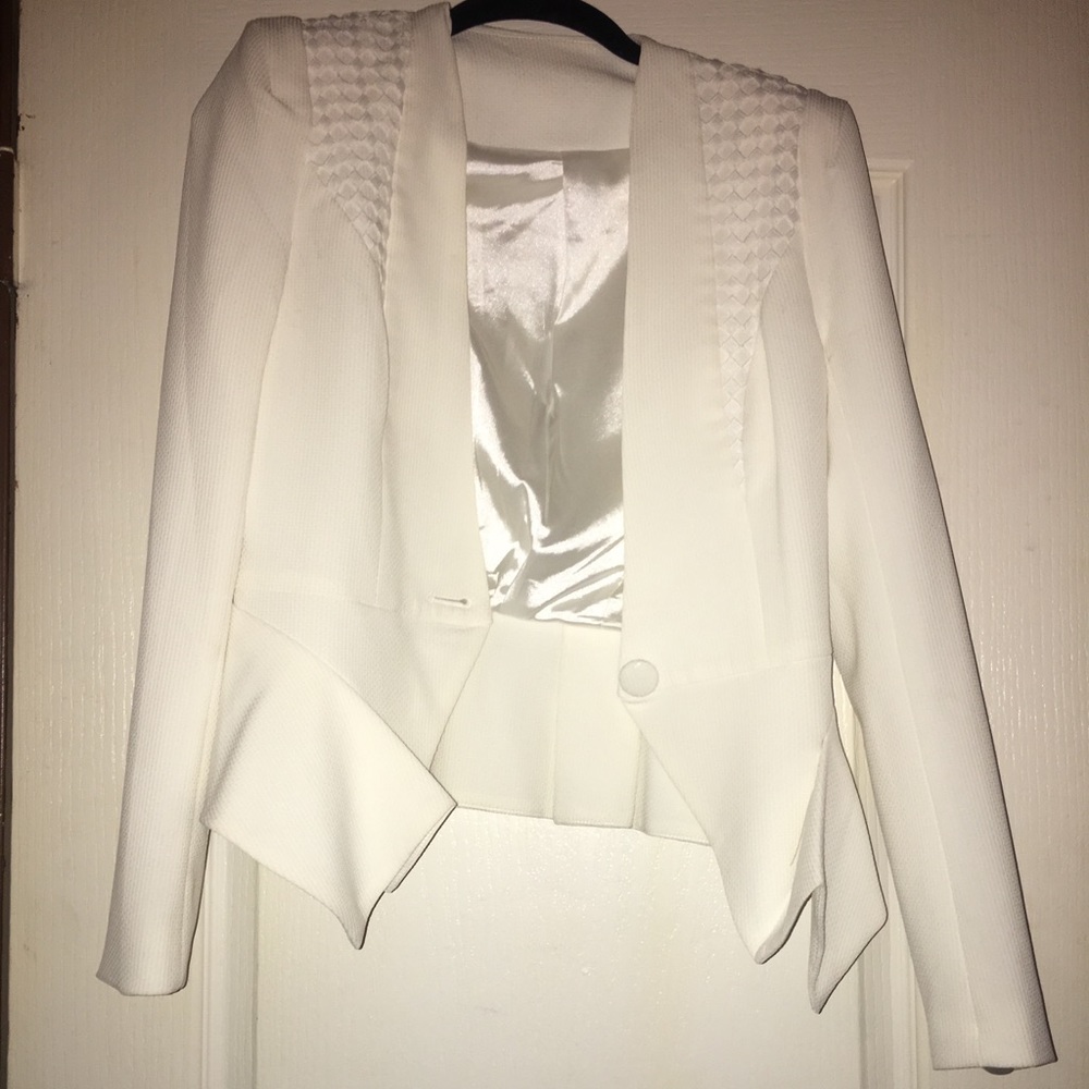White crop jacket